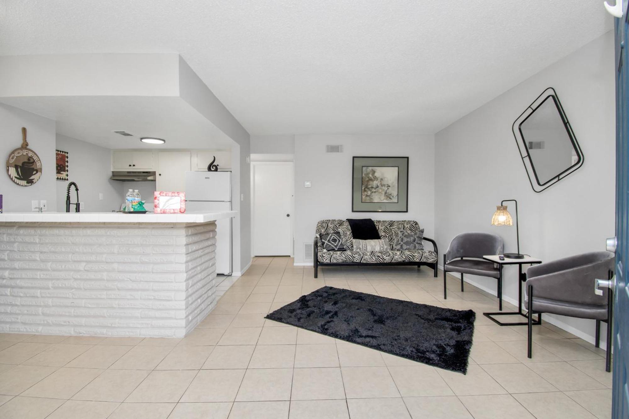 Апартаменты Unique Heights 1Br Apt Sleeps 4 Хьюстон Экстерьер фото